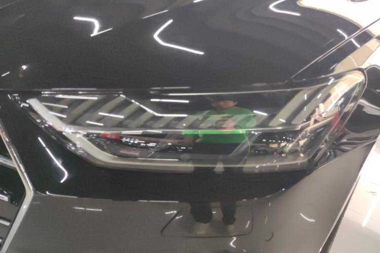 Used Audi A7L 2024 45TFSI S-line Dream-Building Edition Flow Crystal Package Left Front Headlight