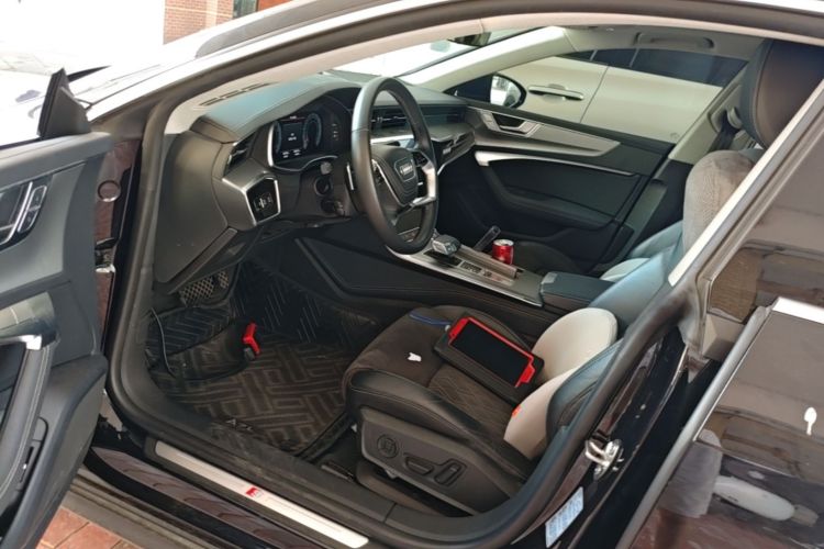 Used Audi A7L 2024 45 TFSI quattro Luxury Edition Left Front Seat