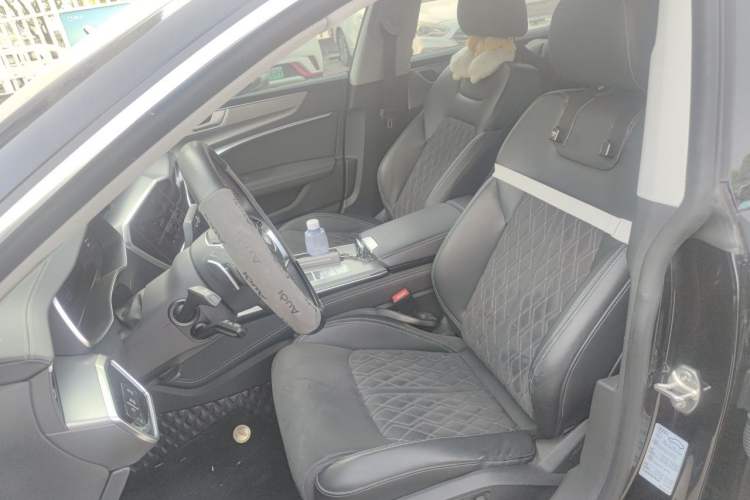 Used Audi A7L 2024 45 TFSI quattro Luxury Edition Left Front Seat