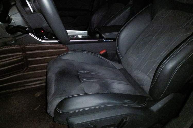 Used Audi A7L 2024 45TFSI S-line Dream-Building Edition Flow Crystal Package Left Front Seat