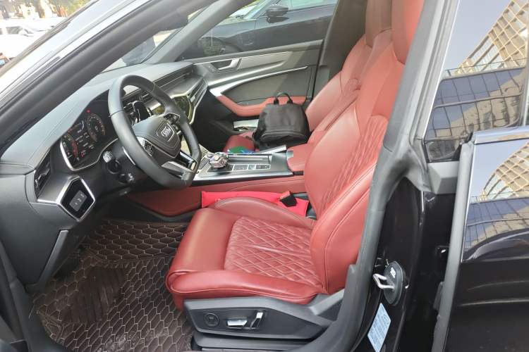 Used Audi A7L 2024 45 TFSI quattro Black Warrior Edition Left Front Seat
