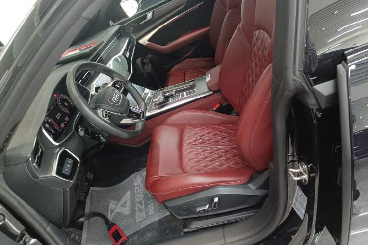 Used Audi A7L 2024 45 TFSI quattro Black Warrior Edition Left Front Seat