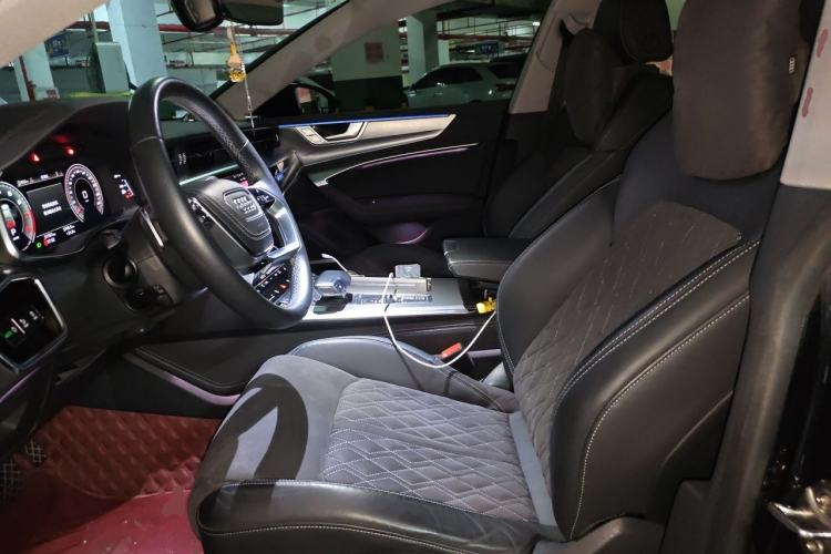 Used Audi A7L 2024 45 TFSI quattro Luxury Edition Left Front Seat