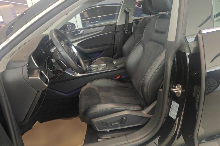 Used Audi A7L 2024 45TFSI S-line Dream-Building Edition Flow Crystal Package Left Front Seat