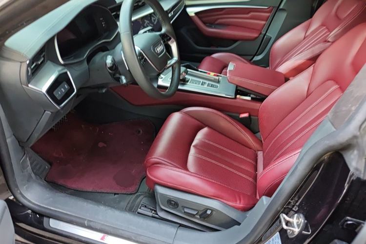 Used Audi A7L 2024 45TFSI S-line Dream-Building Edition Flow Crystal Package Left Front Seat