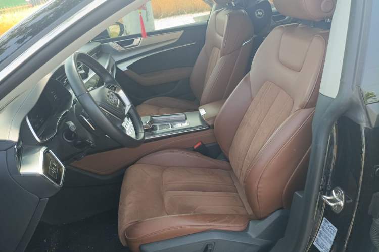 Used Audi A7L 2024 45 TFSI Luxury Edition Left Front Seat