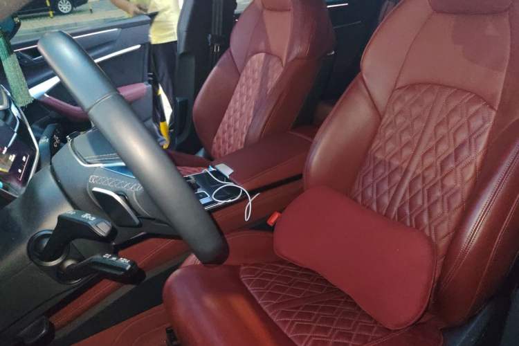 Used Audi A7L 2024 45 TFSI quattro Black Warrior Edition Left Front Seat