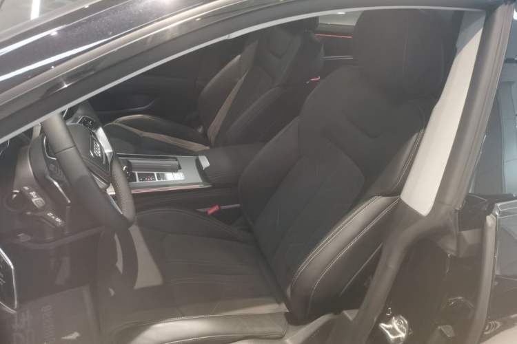 Used Audi A7L 2024 45 TFSI Luxury Edition Left Front Seat