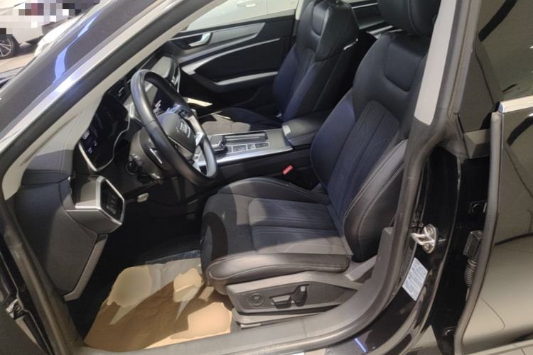 Used Audi A7L 2024 45TFSI S-line Dream-Building Edition Flow Crystal Package Left Front Seat