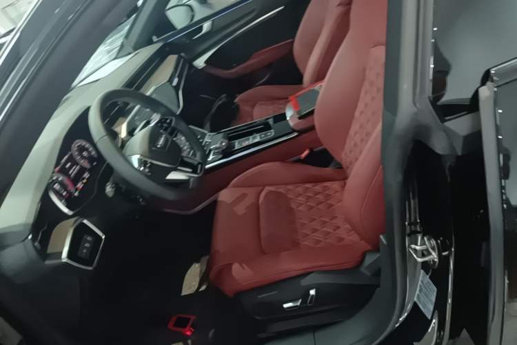 Used Audi A7L 2024 45 TFSI quattro S-line Black Warrior Edition Left Front Seat