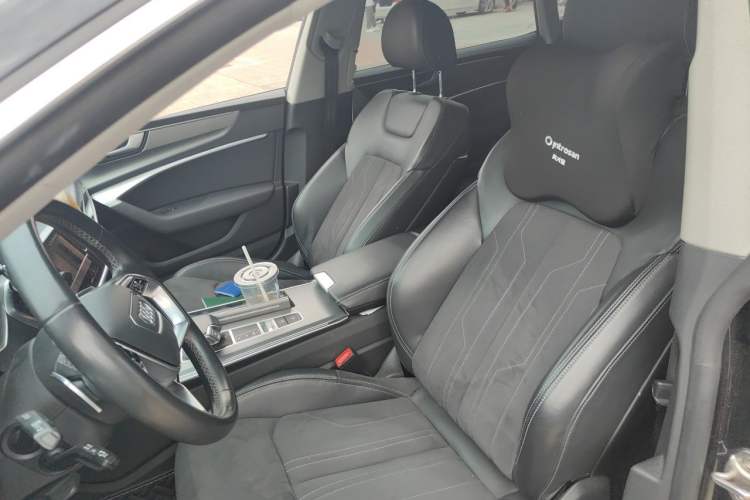 Used Audi A7L 2024 45TFSI S-line Dream-Building Edition Flow Crystal Package Left Front Seat