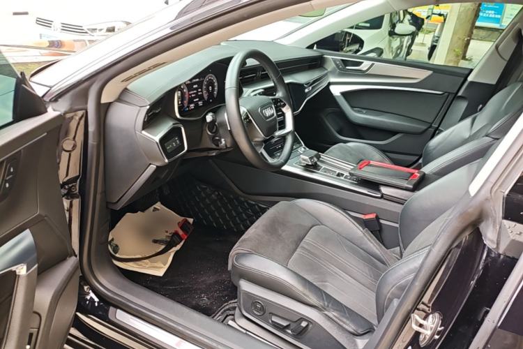 Used Audi A7L 2024 45TFSI S-line Dream-Building Edition Flow Crystal Package Left Front Seat