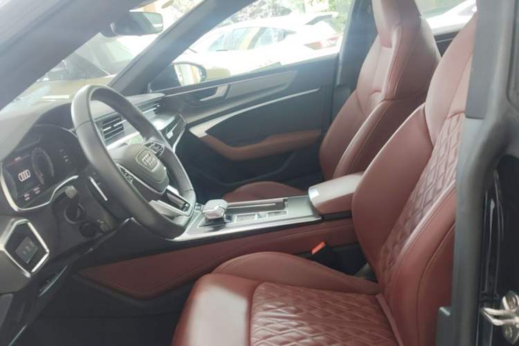 Used Audi A7L 2024 45 TFSI quattro Black Warrior Edition Left Front Seat