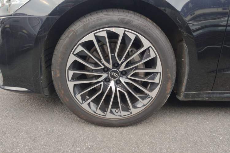 Used Audi A7L 2024 45 TFSI Luxury Edition Left Front Wheel Hub