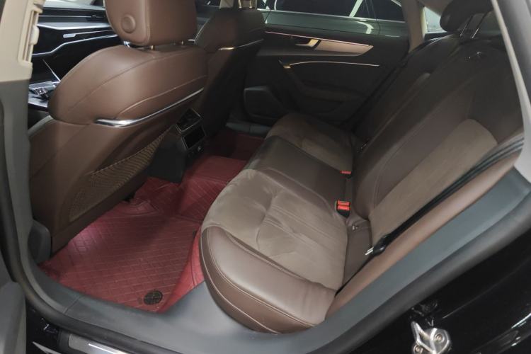 Used Audi A7L 2024 45TFSI S-line Dream-Building Edition Flow Crystal Package Left Rear Seat