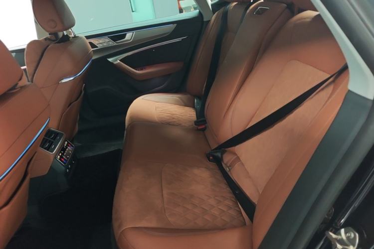 Used Audi A7L 2024 45 TFSI quattro Luxury Edition Left Rear Seat