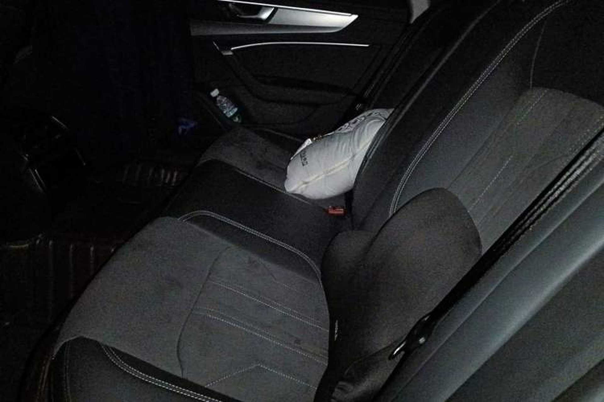 Used Audi A7L 2024 45TFSI S-line Dream-Building Edition Flow Crystal Package Left Rear Seat