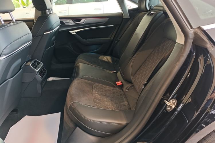 Used Audi A7L 2024 45 TFSI quattro Luxury Edition Left Rear Seat