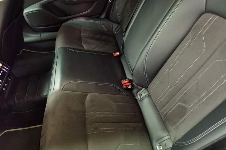 Used Audi A7L 2024 45 TFSI Luxury Edition Left Rear Seat