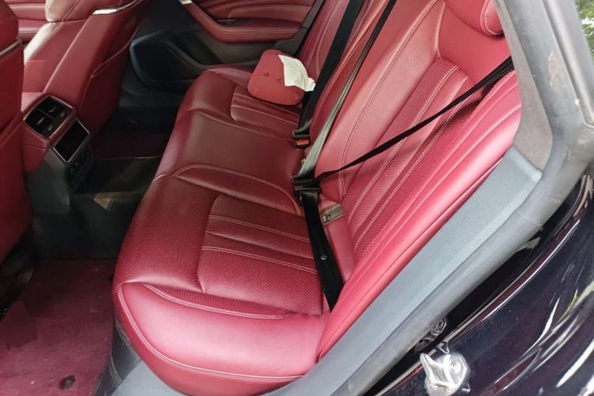 Used Audi A7L 2024 45TFSI S-line Dream-Building Edition Flow Crystal Package Left Rear Seat