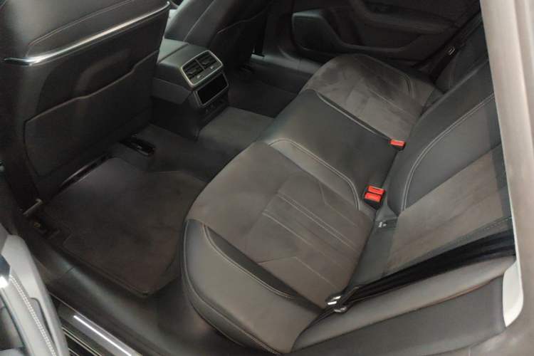 Used Audi A7L 2024 45 TFSI Luxury Edition Left Rear Seat