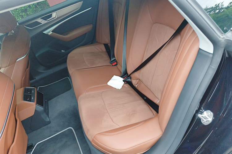Used Audi A7L 2024 45 TFSI Luxury Edition Left Rear Seat