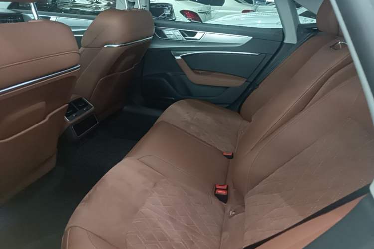 Used Audi A7L 2024 45 TFSI quattro Luxury Edition Left Rear Seat