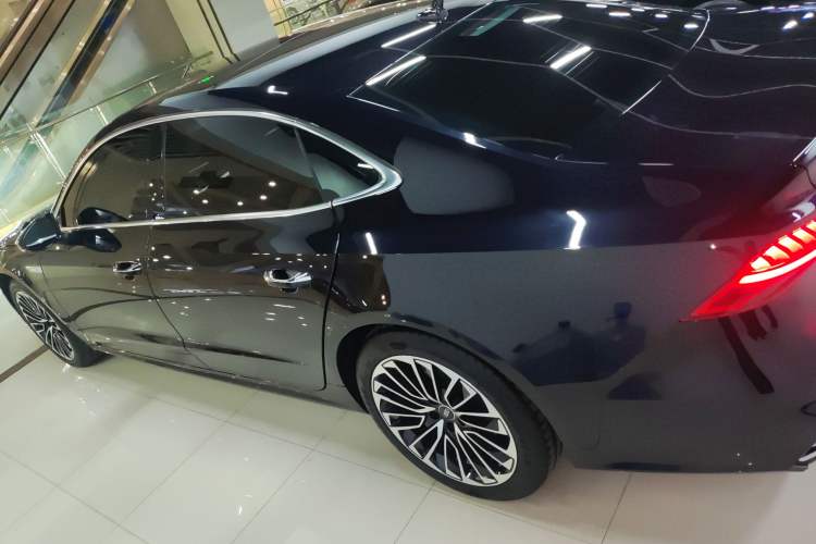 Used Audi A7L 2024 45 TFSI Luxury Edition Left Side