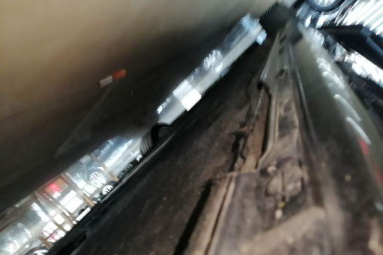 Used Audi A7L 2024 45TFSI S-line Dream-Building Edition Flow Crystal Package Left Side Sill