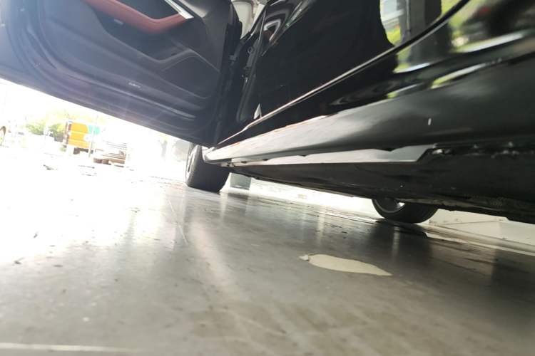 Used Audi A7L 2024 45 TFSI quattro Black Warrior Edition Left Side Sill