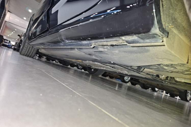Used Audi A7L 2024 45 TFSI quattro Black Warrior Edition Left Side Sill