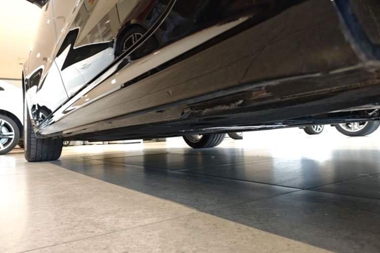 Used Audi A7L 2024 45 TFSI quattro Luxury Edition Left Side Sill