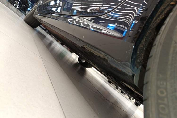 Used Audi A7L 2024 45 TFSI quattro Black Warrior Edition Left Side Sill