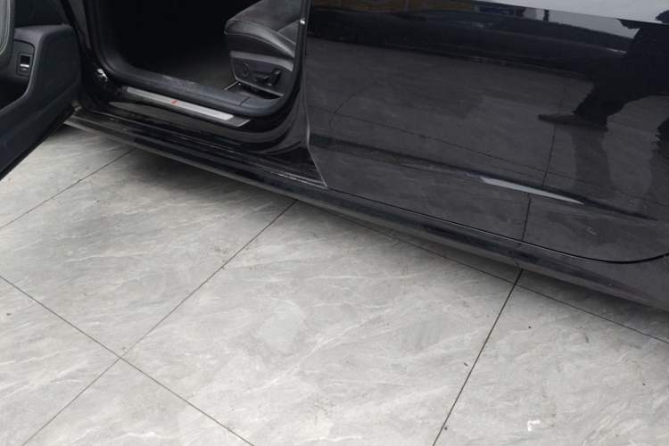 Used Audi A7L 2024 45 TFSI Luxury Edition Left Side Sill
