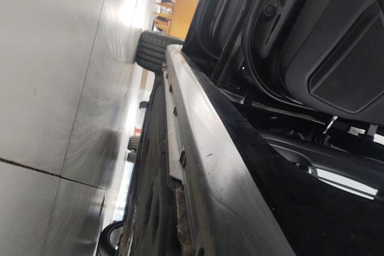 Used Audi A7L 2024 45 TFSI quattro Black Warrior Edition Left Side Sill