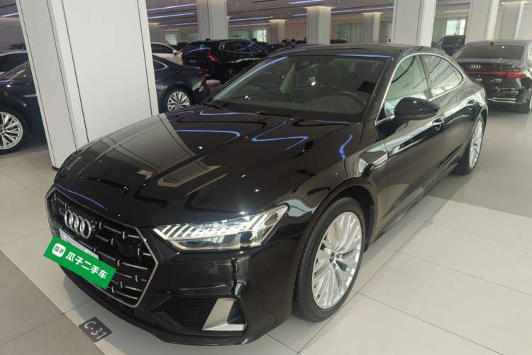 Used Audi A7L 2024 45TFSI S-line Dream-Building Edition Flow Crystal Package Guazi used car, China used car export, Used car for sale, Used cars, Cheapest cars for sale
