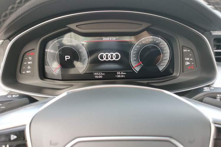 Used Audi A7L 2024 45 TFSI quattro S-line Black Warrior Edition Odometer Close Up