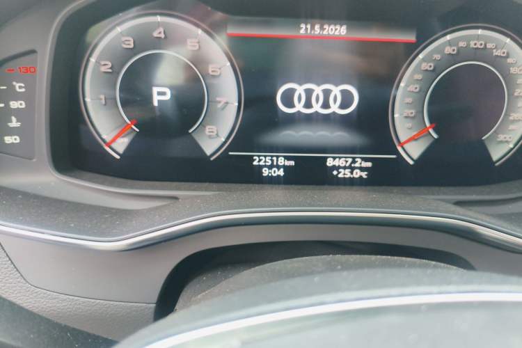 Used Audi A7L 2024 45 TFSI quattro Black Warrior Edition Odometer Close Up