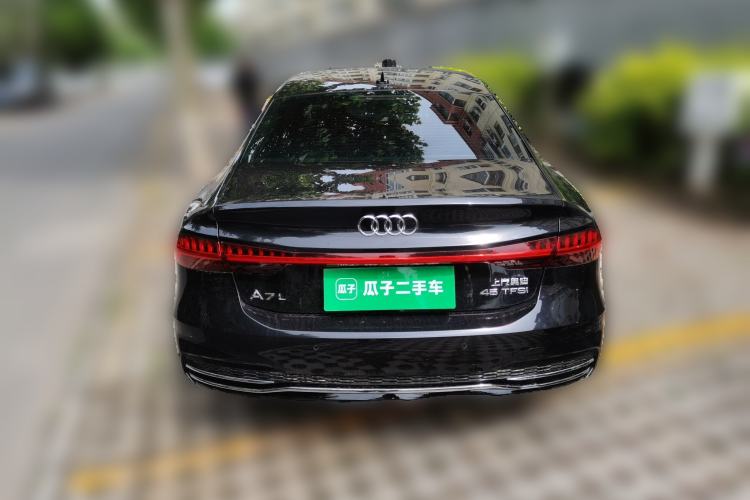 Used Audi A7L 2024 45TFSI S-line Dream-Building Edition Flow Crystal Package Rear