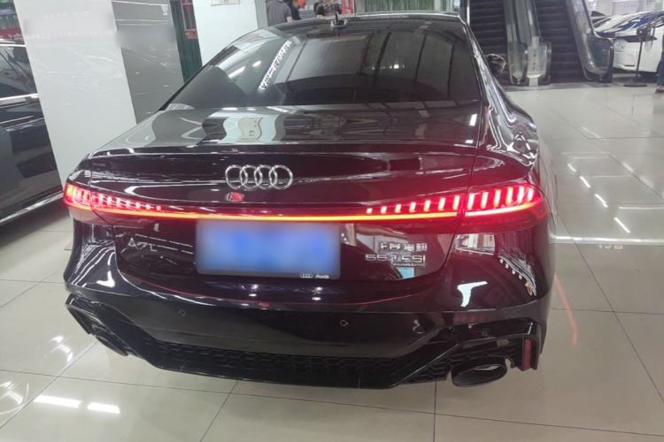 Used Audi A7L 2024 45TFSI quattro S-line Visionary Edition Flow Crystal Package Rear