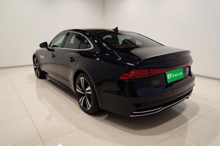 Used Audi A7L 2024 45TFSI quattro S-line Visionary Edition Flow Crystal Package Rear Left 45 Deg