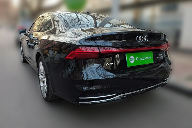 Used Audi A7L 2024 45TFSI quattro S-line Visionary Edition Flow Crystal Package Rear Left 45 Deg