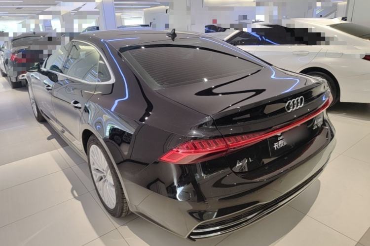 Used Audi A7L 2024 45TFSI S-line Dream-Building Edition Flow Crystal Package Rear Left 45 Deg