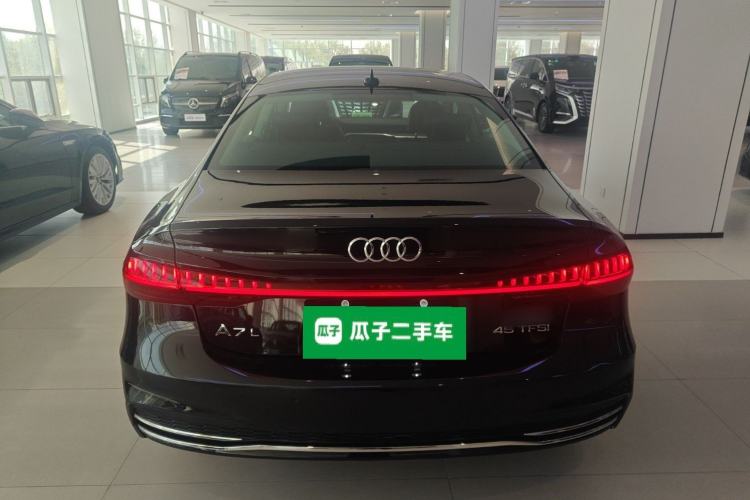 Used Audi A7L 2024 45TFSI S-line Dream-Building Edition Flow Crystal Package Rear