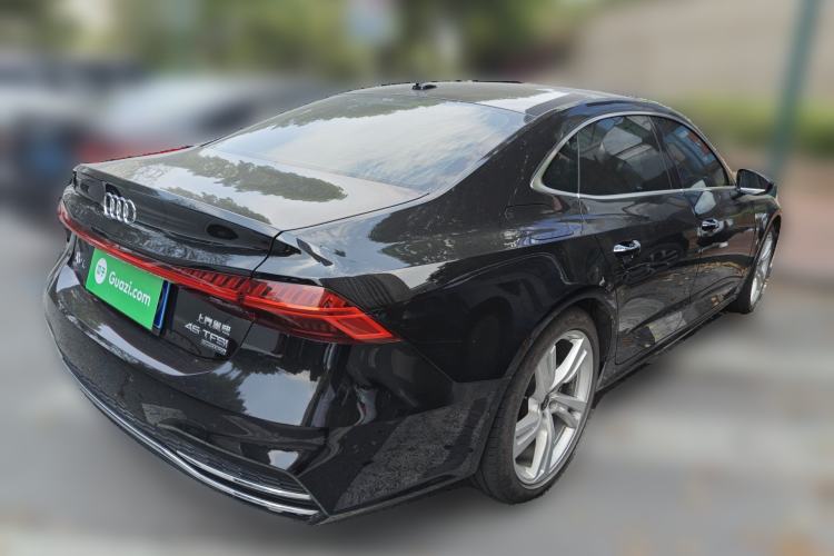 Used Audi A7L 2024 45TFSI quattro S-line Visionary Edition Flow Crystal Package Rear Right 45 Deg