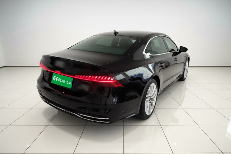 Used Audi A7L 2024 45TFSI S-line Dream-Building Edition Flow Crystal Package Rear Right 45 Deg