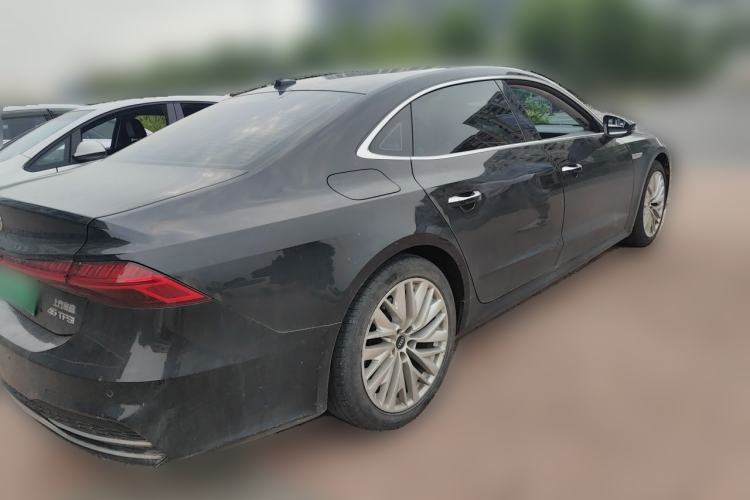 Used Audi A7L 2024 45TFSI S-line Dream-Building Edition Flow Crystal Package Rear Right 45 Deg