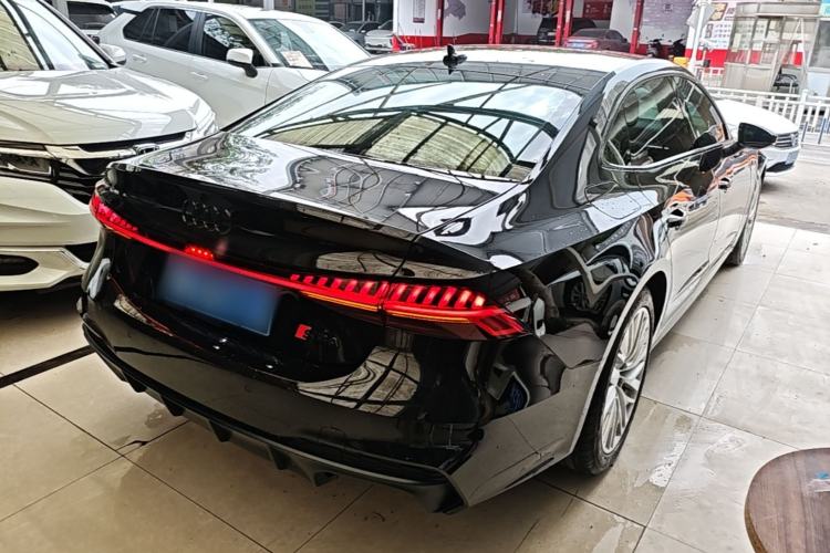Used Audi A7L 2024 45TFSI S-line Dream-Building Edition Flow Crystal Package Rear Right 45 Deg