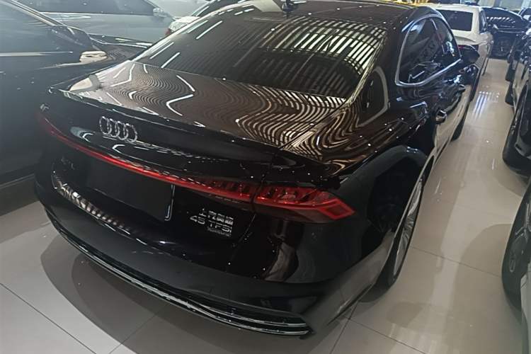 Used Audi A7L 2024 45 TFSI quattro Luxury Edition Rear Right 45 Deg