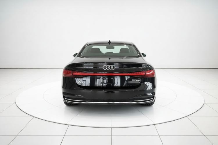 Used Audi A7L 2024 45TFSI S-line Dream-Building Edition Flow Crystal Package Rear